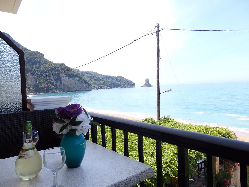 Dandidis Seaside Pension Agios Gordios  Værelse billede