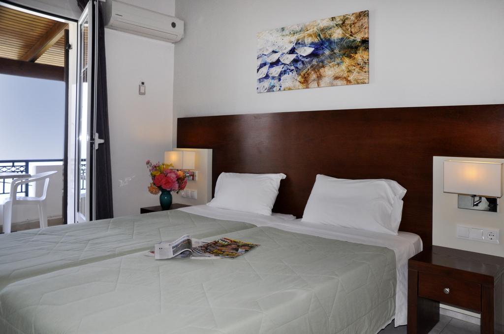 Dandidis Seaside Pension Agios Gordios  Værelse billede