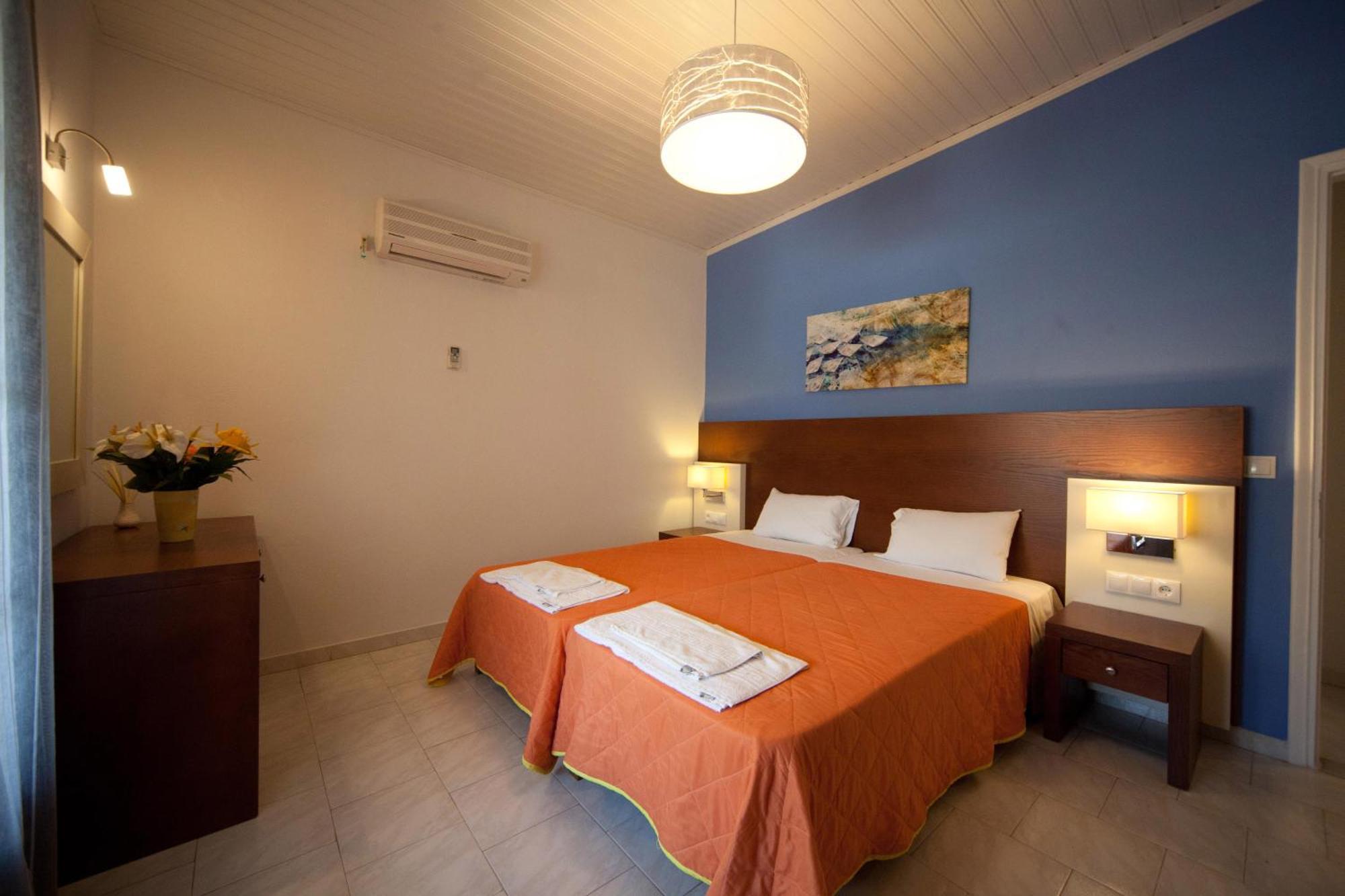 Dandidis Seaside Pension Agios Gordios  Eksteriør billede